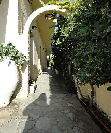 Apartment Chrisanthi