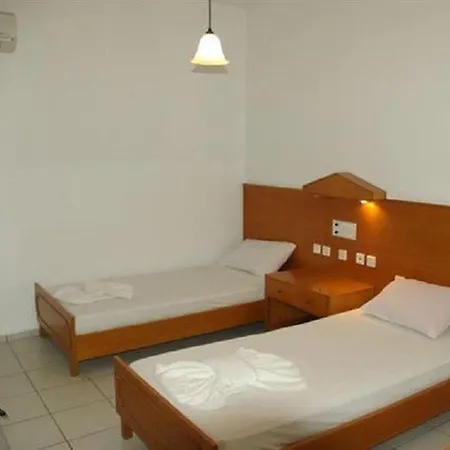 Apartment Chrisanthi Kokkini Hani